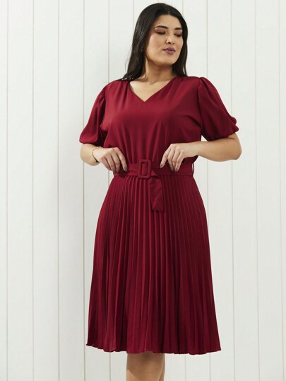 Vestido Plissado Addison Midi Plus Size